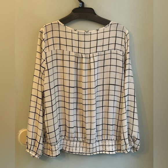 Apt. 9 Blouse - Picture 7 of 11